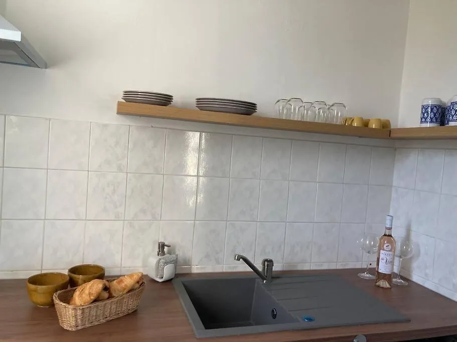 Cozy Studio With Balcony And Free Parking Экс-ан-Прованс 0*,