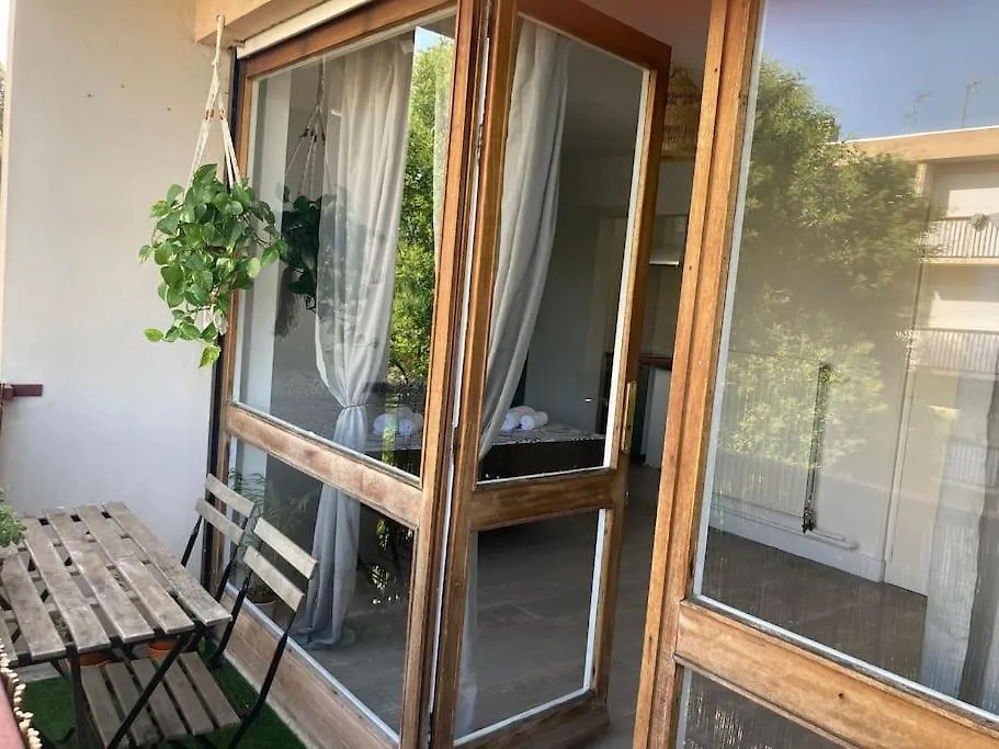 Cozy Studio With Balcony And Free Parking Aix-en-Provence 0*,  France