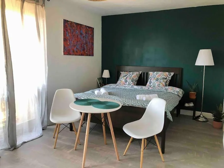 Cozy Studio With Balcony And Free Parking Aix-en-Provence
